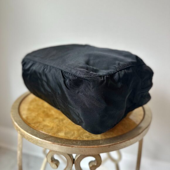 Preloved Prada Nylon Handbag Black with COA - Picture 4 of 9